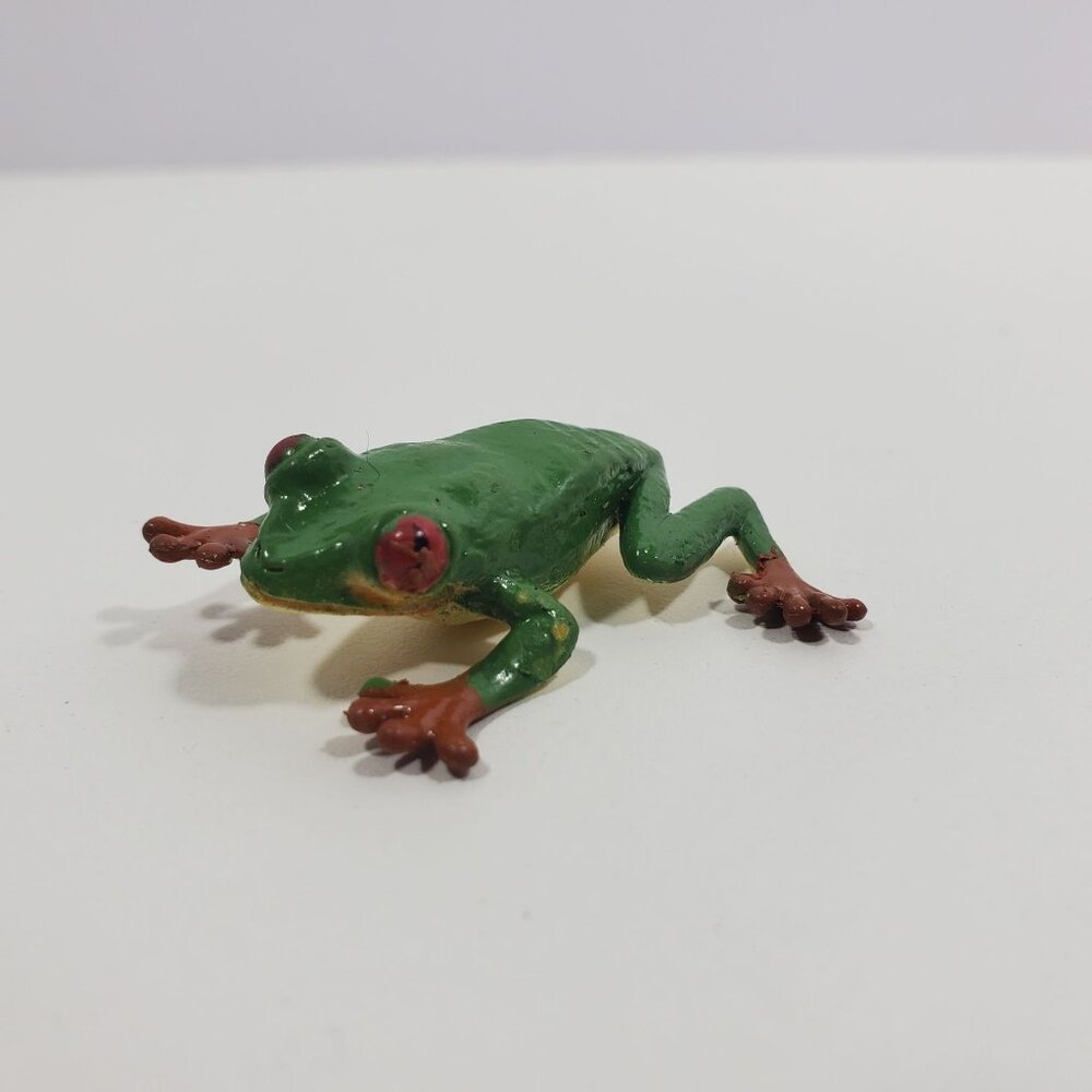 Safari Ltd Frogs And Lily Pad Mini Figures Lot 9 pc Colorful Plastic - Picture 12 of 16